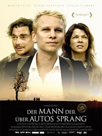 Der Mann der über Autos sprang Der Mann der über Autos sprang